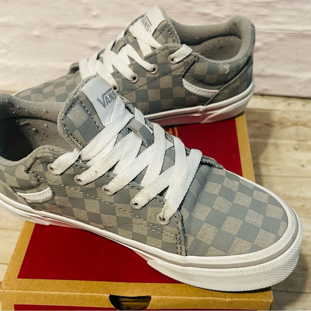 Vans Seldan Boy's Checkered Shoes- Gray/White Size 1 - Picture 7 of 7